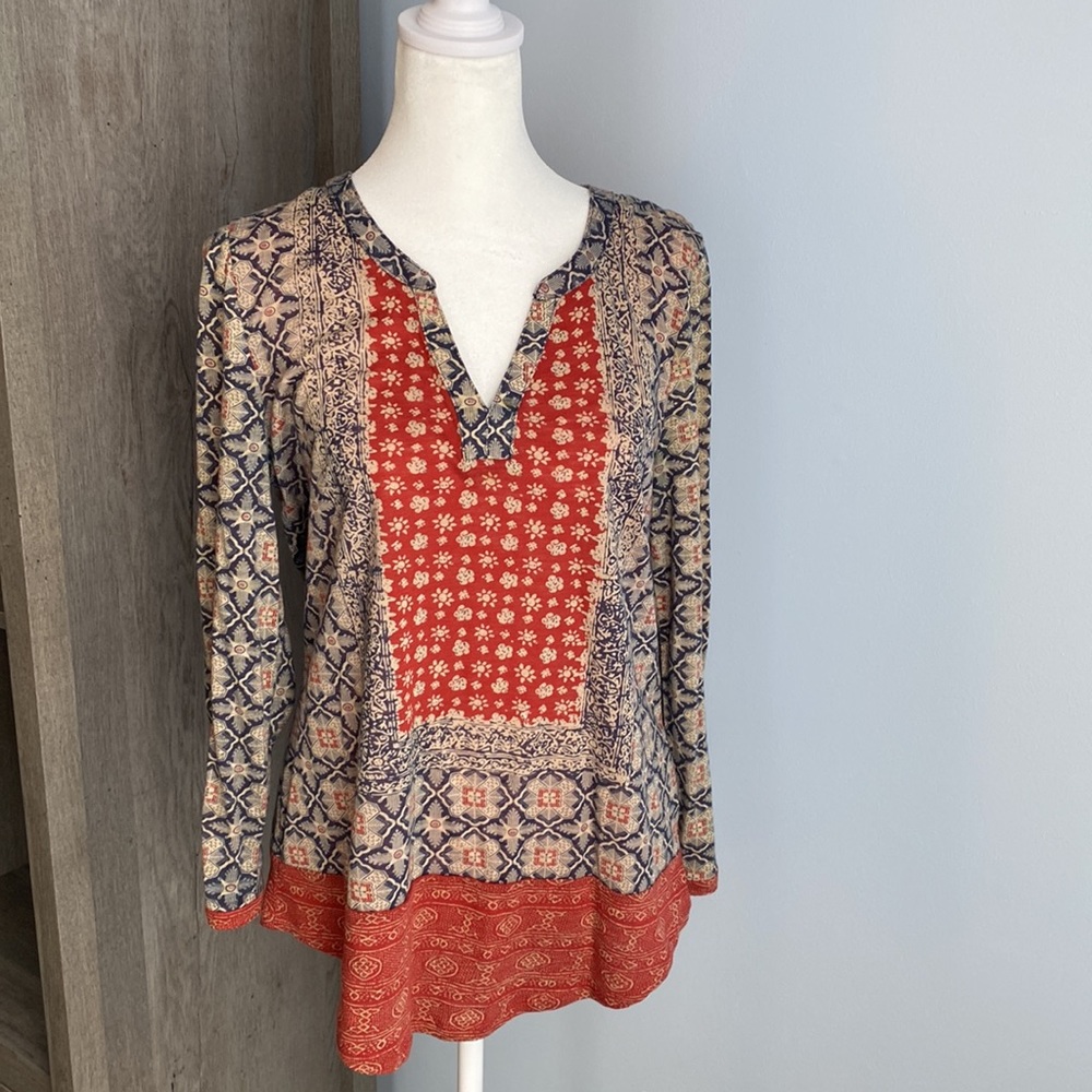 LUCKY Bohemian Long Sleeve blouse. Size medium.